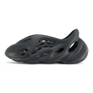 Yeezy-Foam-Runner-Onyx-Replica