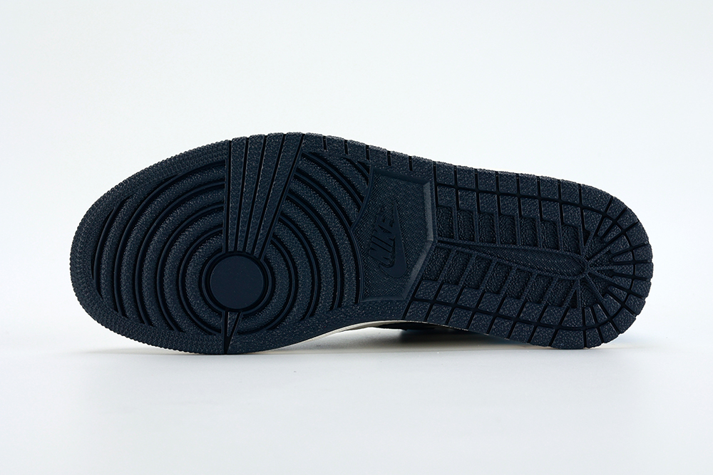 Air Jordan 1 Retro High OG 'Obsidian' replica
