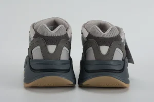 yeezy-boost-700-v2-tephra-replica-7webp341