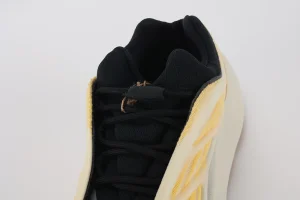 yeezy-700-v3-'mono-safflower
