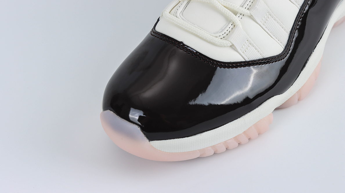 Air Jordan 11 Retro 'Neapolitan' Reps