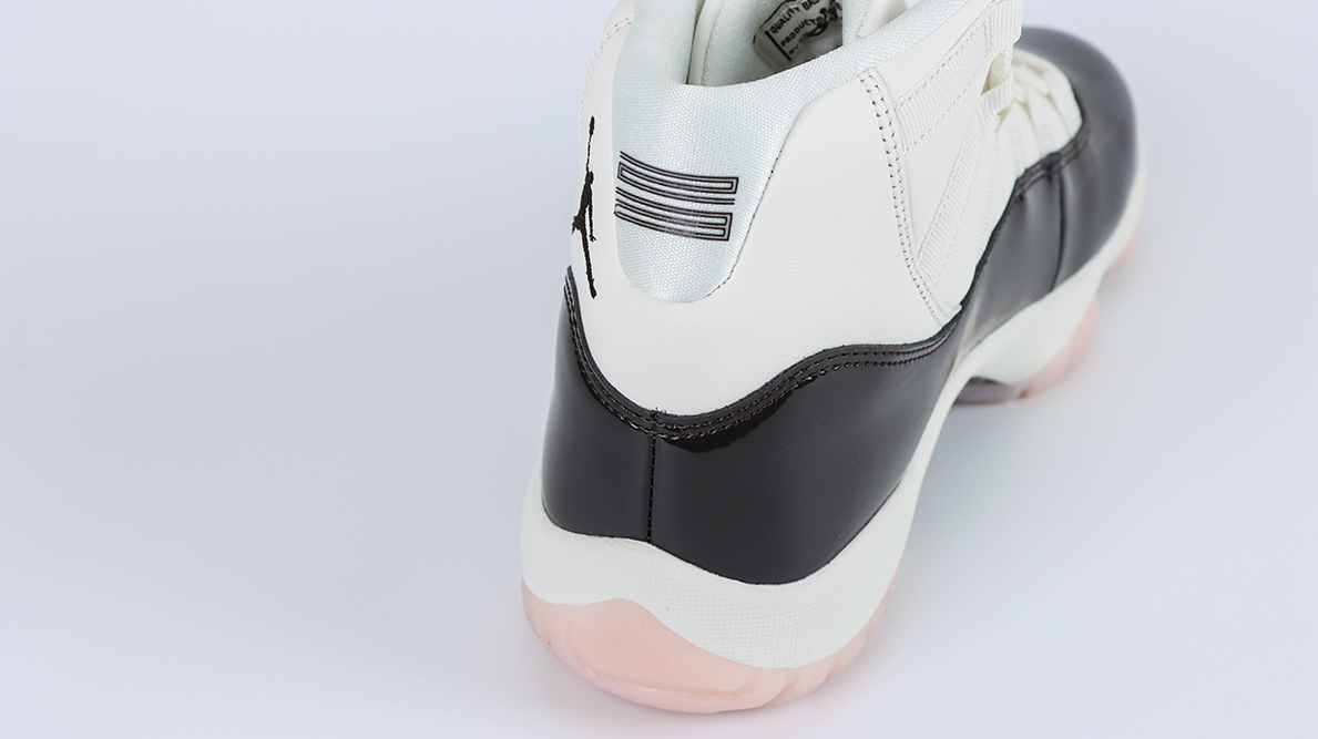 Air Jordan 11 Retro 'Neapolitan' Reps