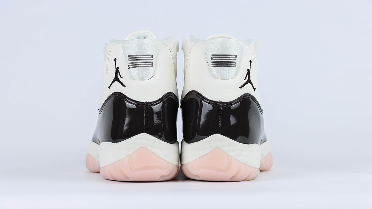 Air Jordan 11 Retro 'Neapolitan' Reps