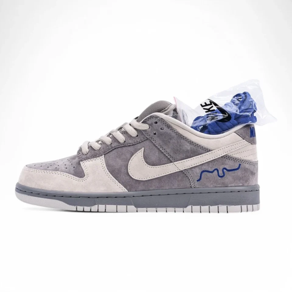 Dunk Low Pro SB 'London'