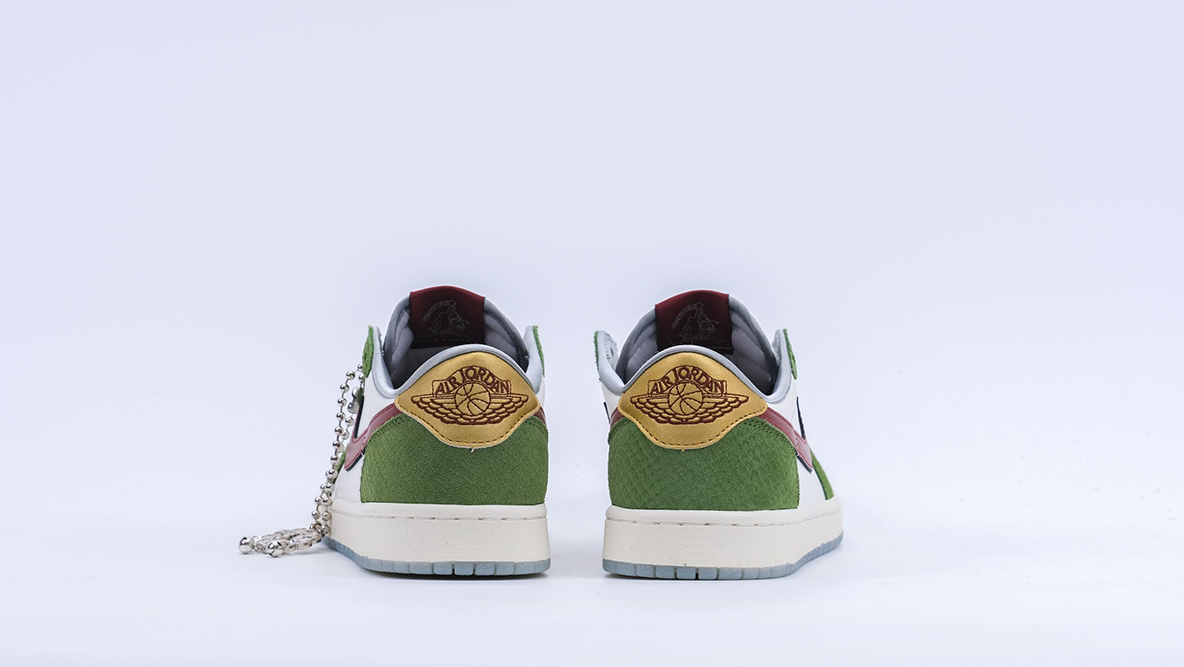 Air Jordan 1 Retro Low OG 'Year of the Dragon'