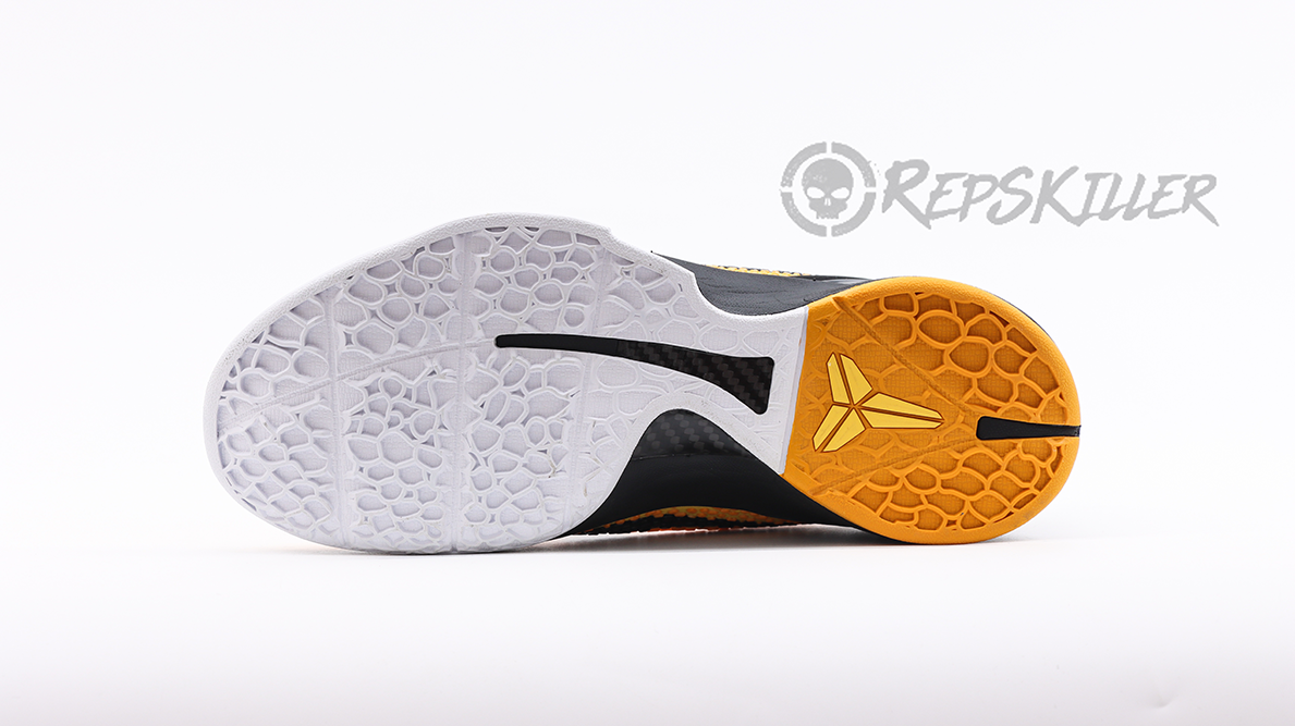 Zoom Kobe 6 "Lightbulb" Replica