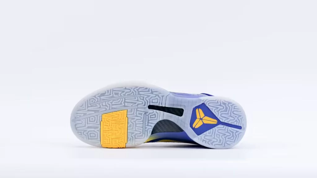 Zoom-Kobe-5-Protro-5-Rings-Replica8-1024x577