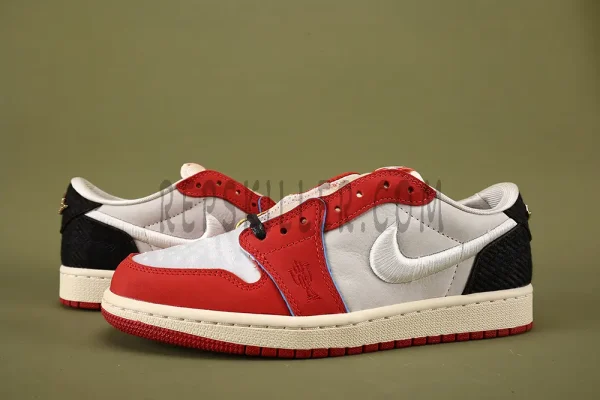 Trophy Room x Air Jordan 1 Retro Low OG SP 'Rookie Card - Home'