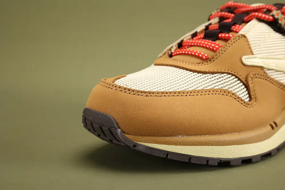 the yellow toe box