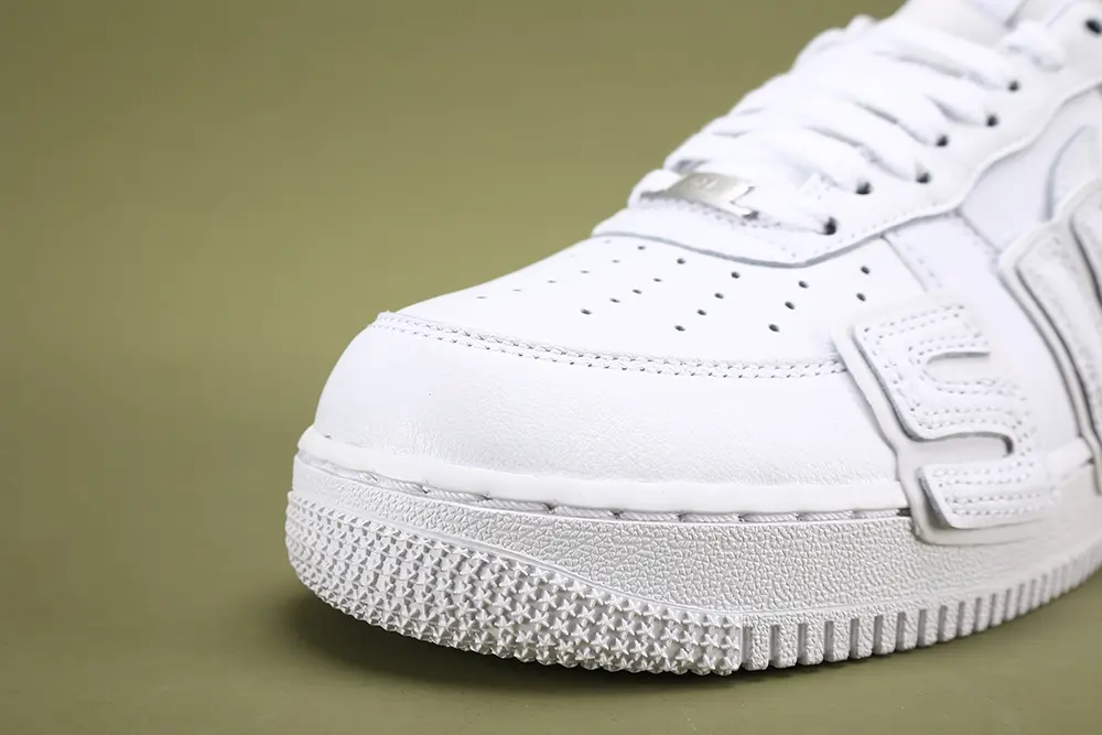 the toe box