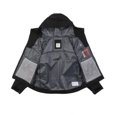 Clothes lining