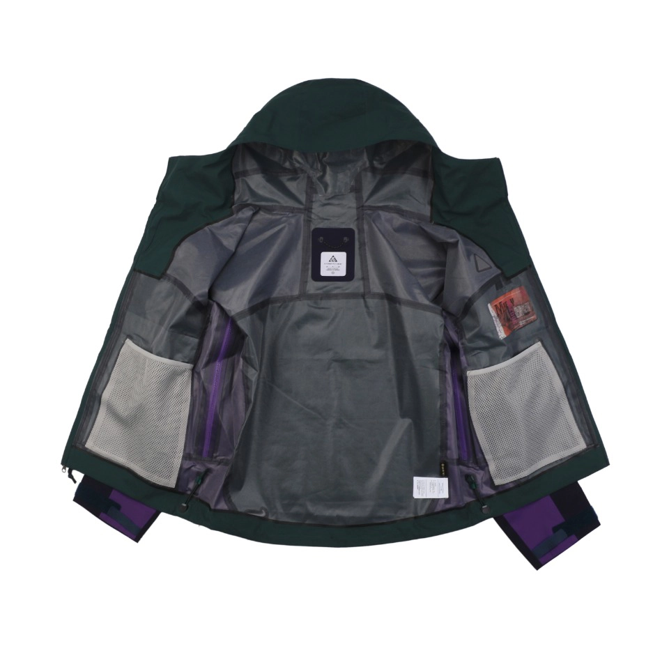Clothes lining