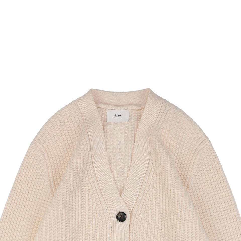 Ami Wool Cardigan with Red-Hem Heart Letter Logo9.jpeg