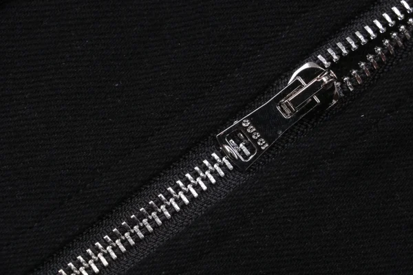 Zipper puller