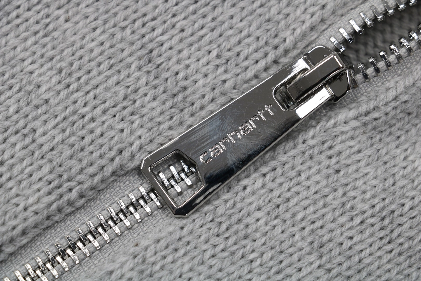 Zipper puller