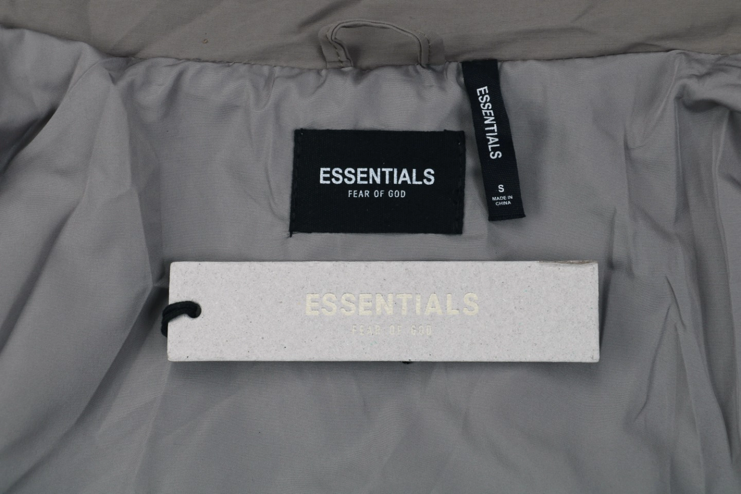 Essentials Double-Stitch Stand Collar Puffer Jacket Grey1.jpeg