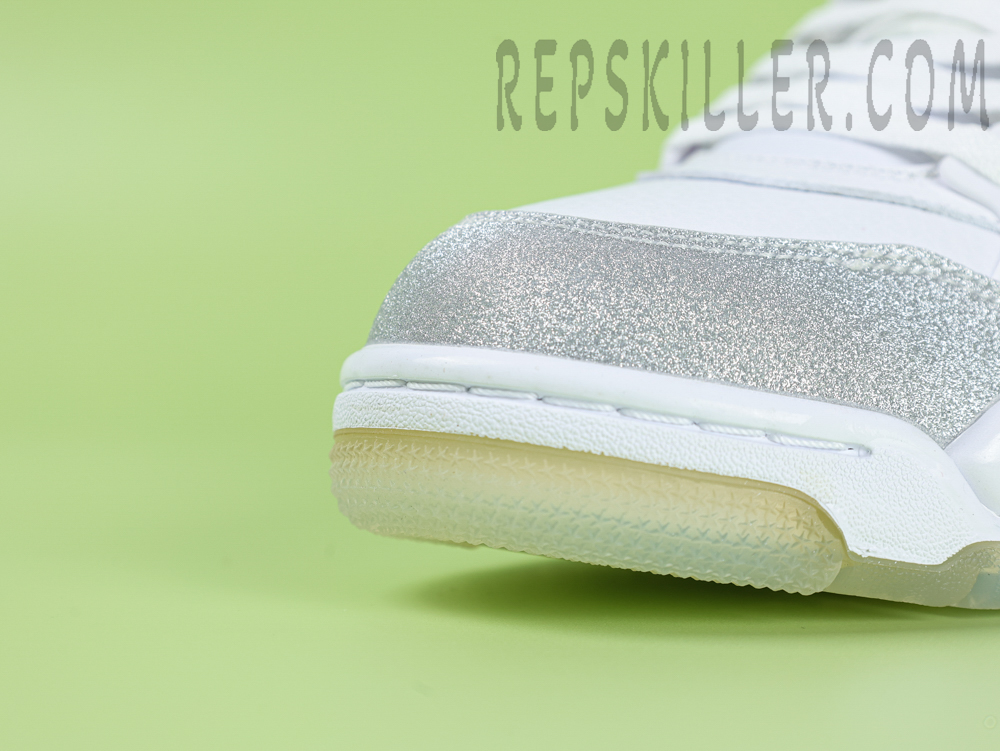 Toe cap