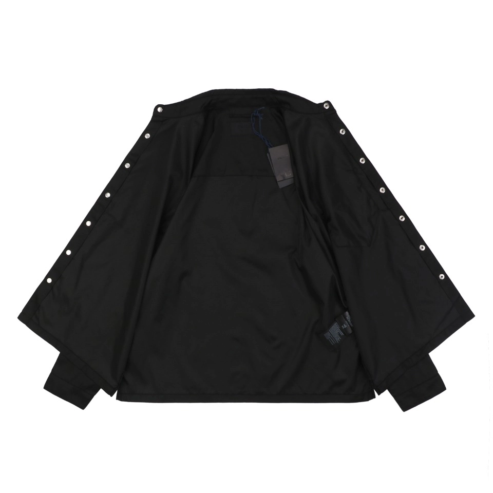Clothes lining