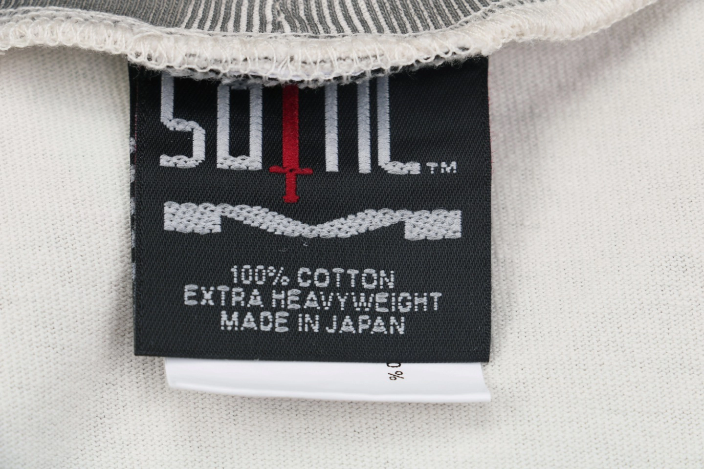 Saint logo tag