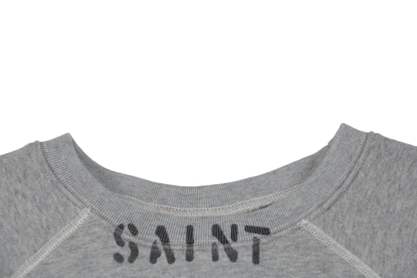 Neckline