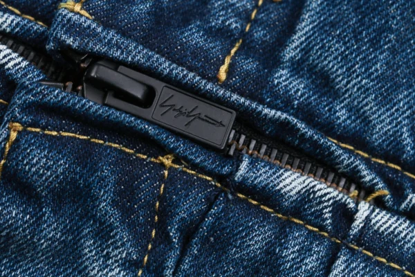 Zipper puller