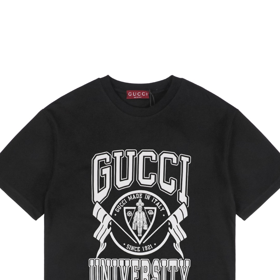 Crest G Letter Print T-Shirt9.jpeg