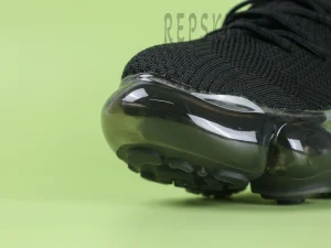 Toe cap
