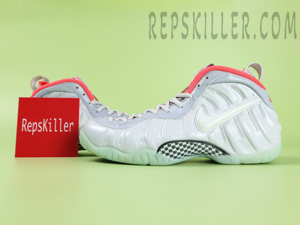 Nike Air Foamposite One Pro ‘Pure Platinum’2
