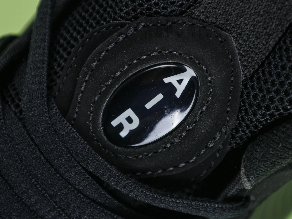 Nike Air Foamposite One SP:CDG Homme Plus ‘Black’10