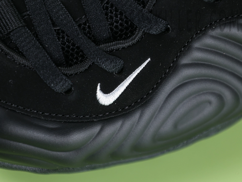 Nike Air Foamposite One SP:CDG Homme Plus ‘Black’9