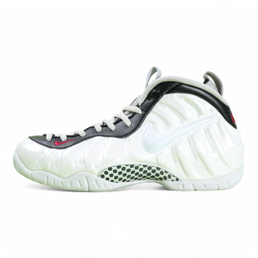 Nike Air Foamposite Pro ‘Chrome White’