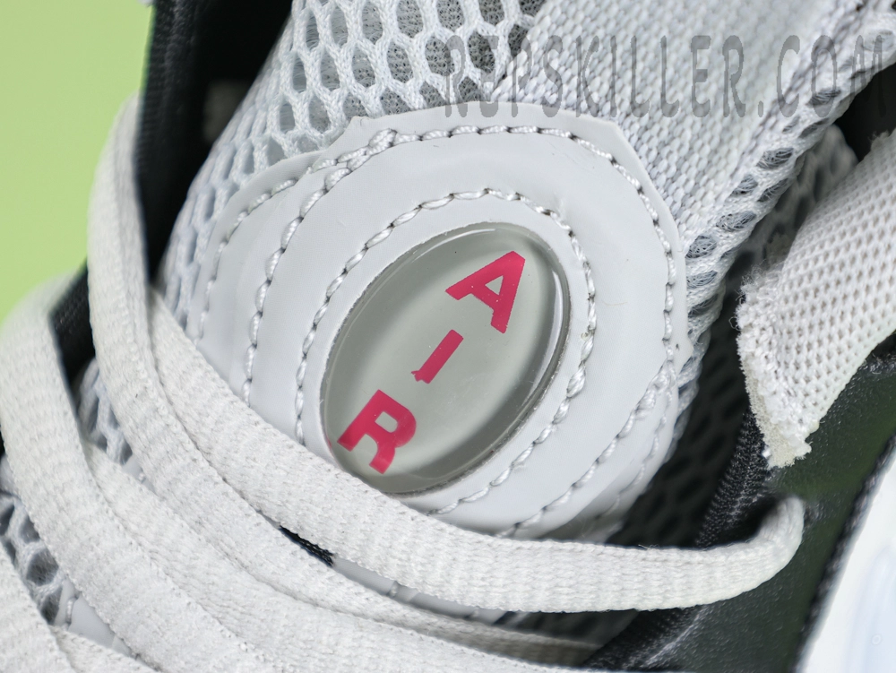 Nike Air Foamposite Pro ‘Chrome White’9
