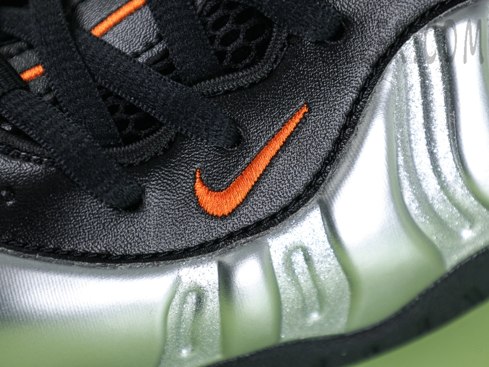 Nike Air Foamposite Pro ‘Halloween’10