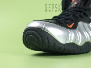 Toe cap