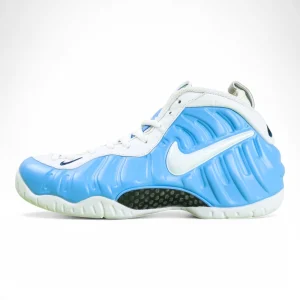 Nike Air Foamposite Pro ‘University Blue’