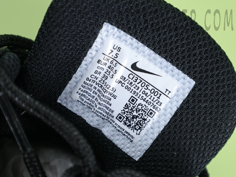 Logo tag