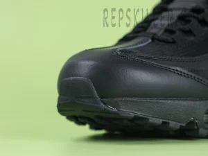 Toe cap