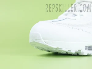 Toe cap