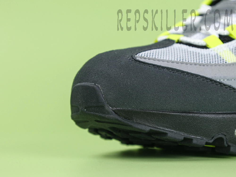 Toe cap