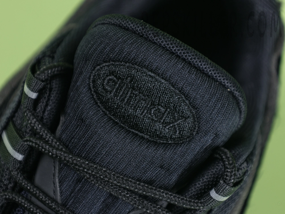 Nike Air Max 95 x Comme des Garcons ‘Black’9