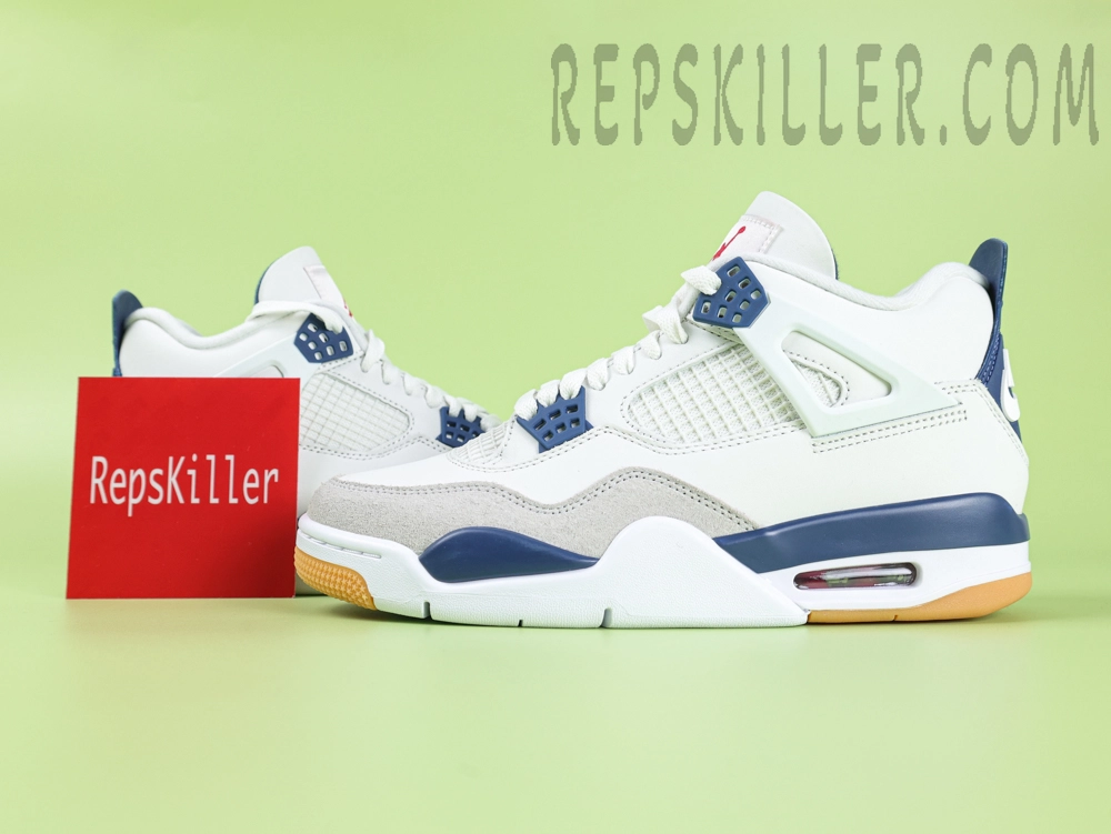 Nike SB x Air Jordan 4 “Navy”2