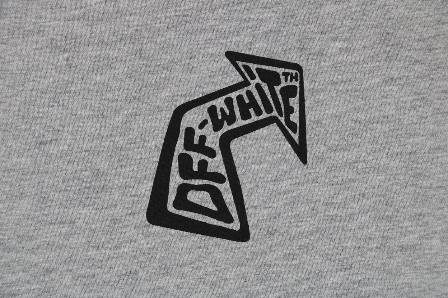 OFF-WHITE CO Virgil “Nail Arrows” Print Short-Sleeve T-Shirt13.jpeg