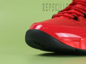 Toe cap