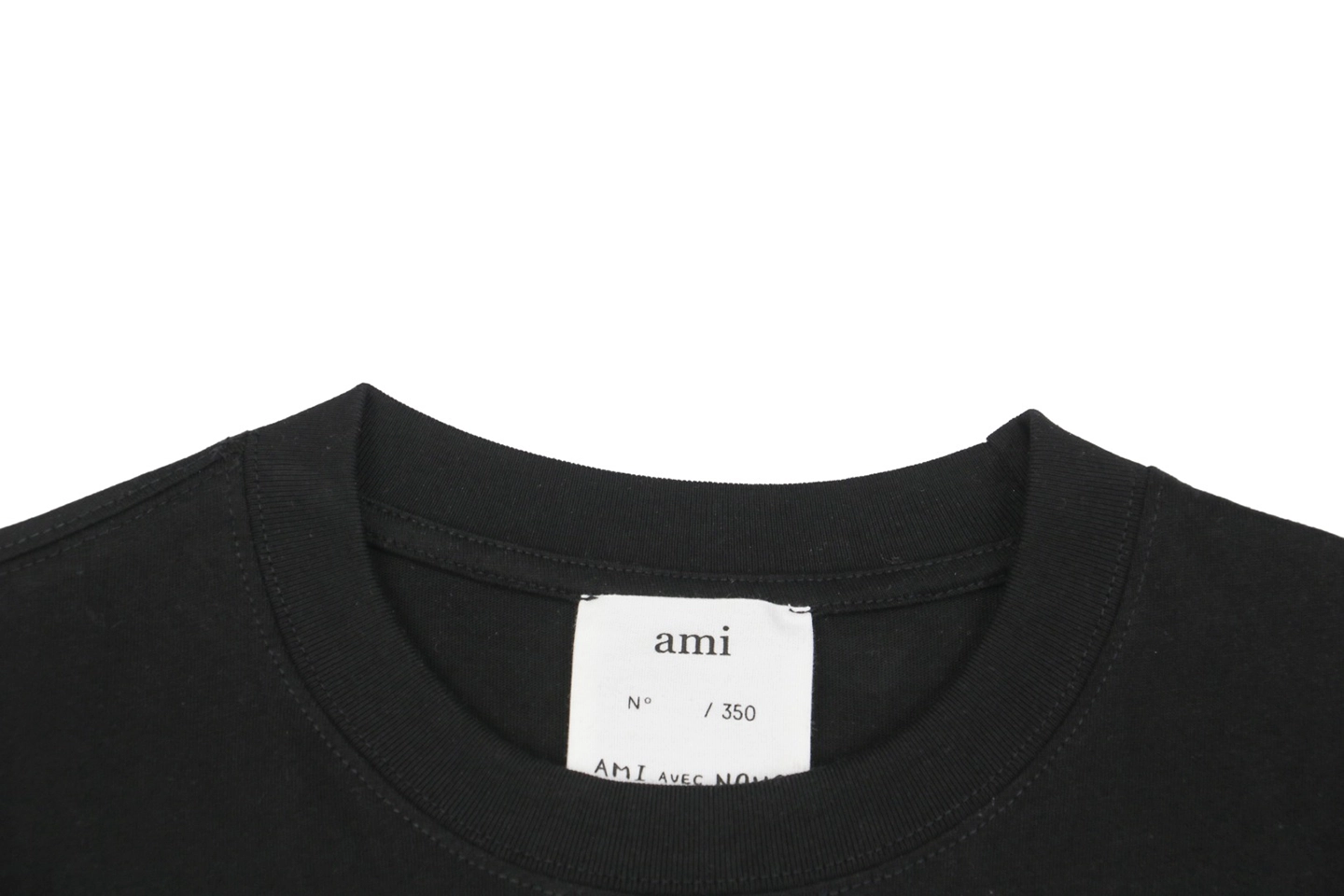 Neckline