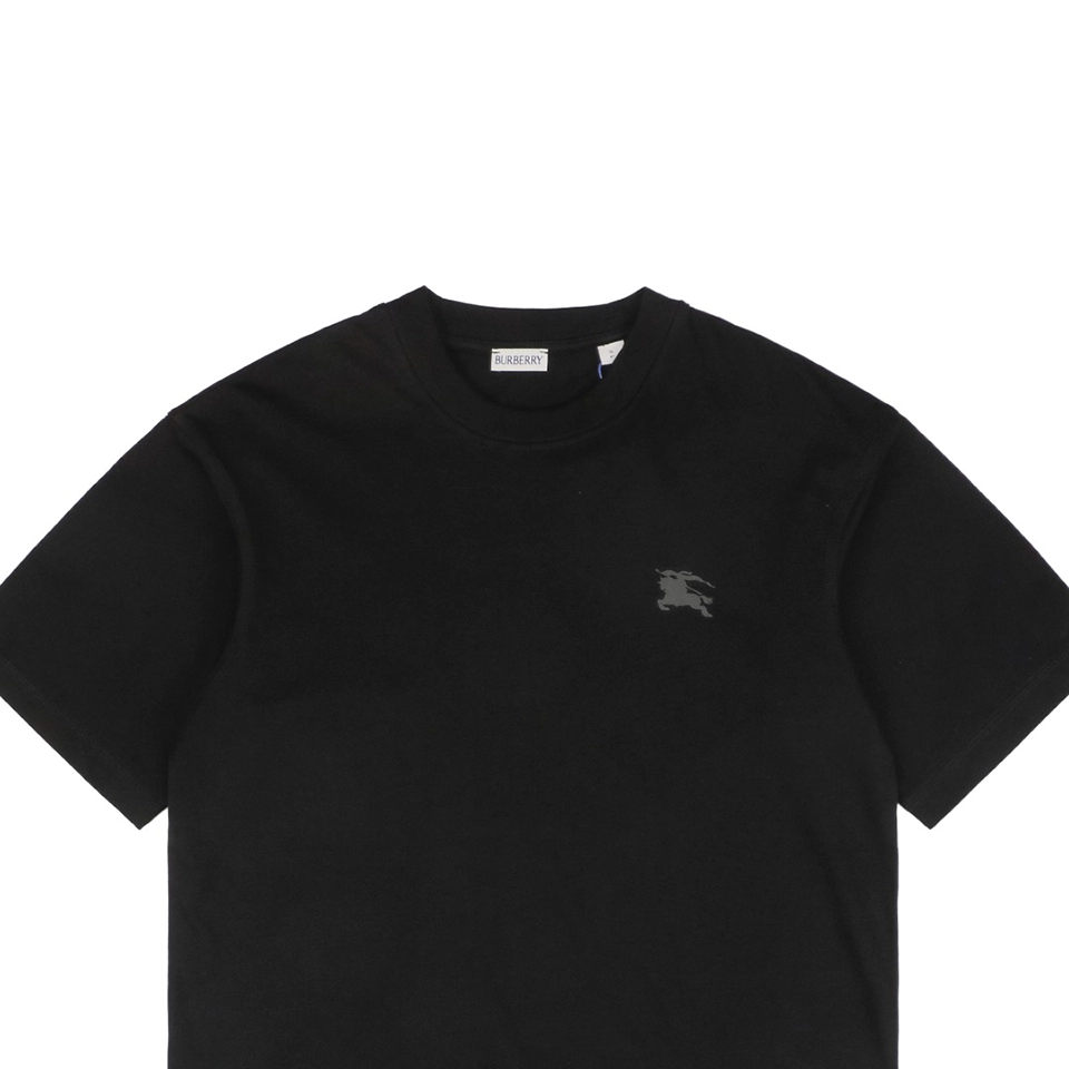 BBry Back Circle Knight Print T-Shirt12.jpeg