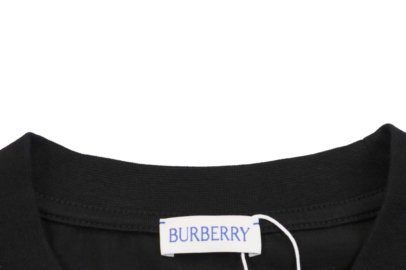 Neckline