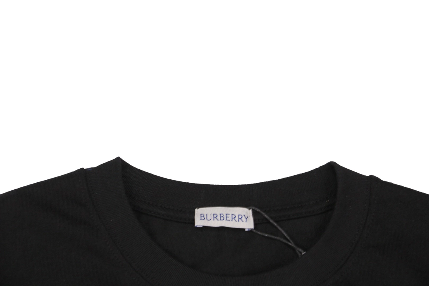 Neckline