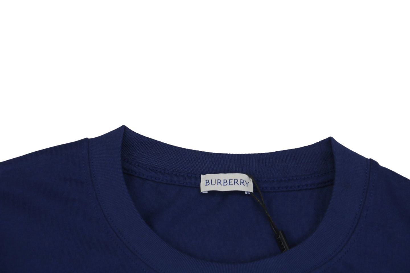 Neckline