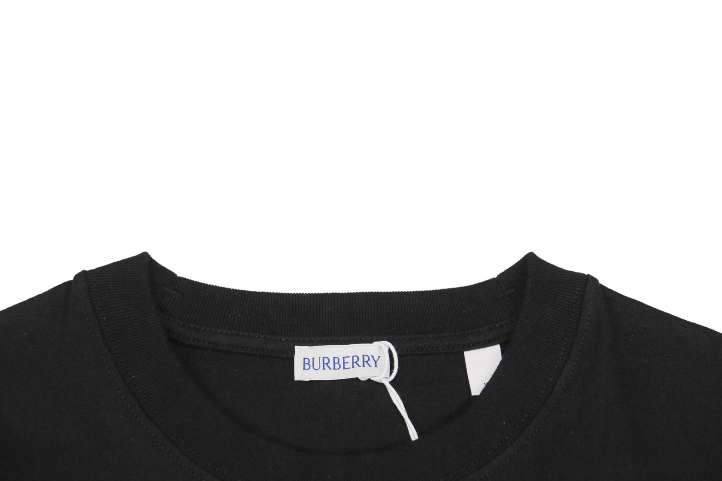 Neckline