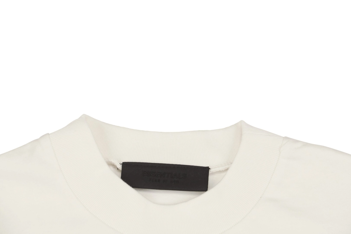 Neckline
